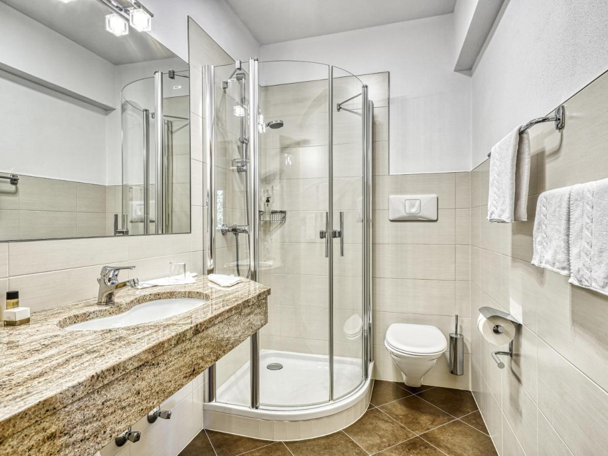 Hotel Traubenheim Tirolo Zewnętrze zdjęcie